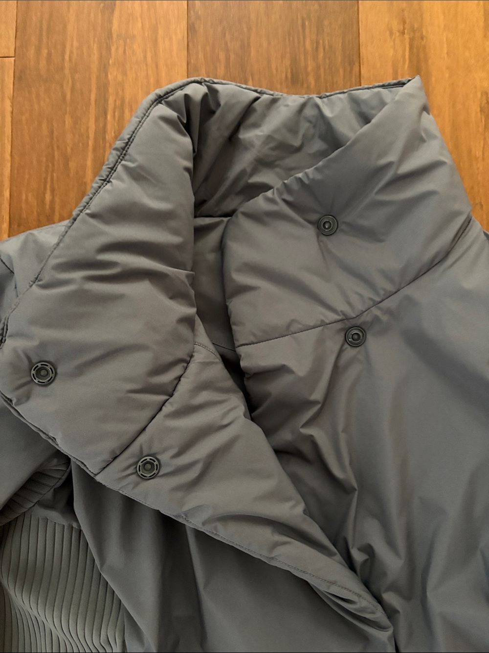 NWOT Lululemon Sleek City Jacket size 6 grey - Picture 2 of 10
